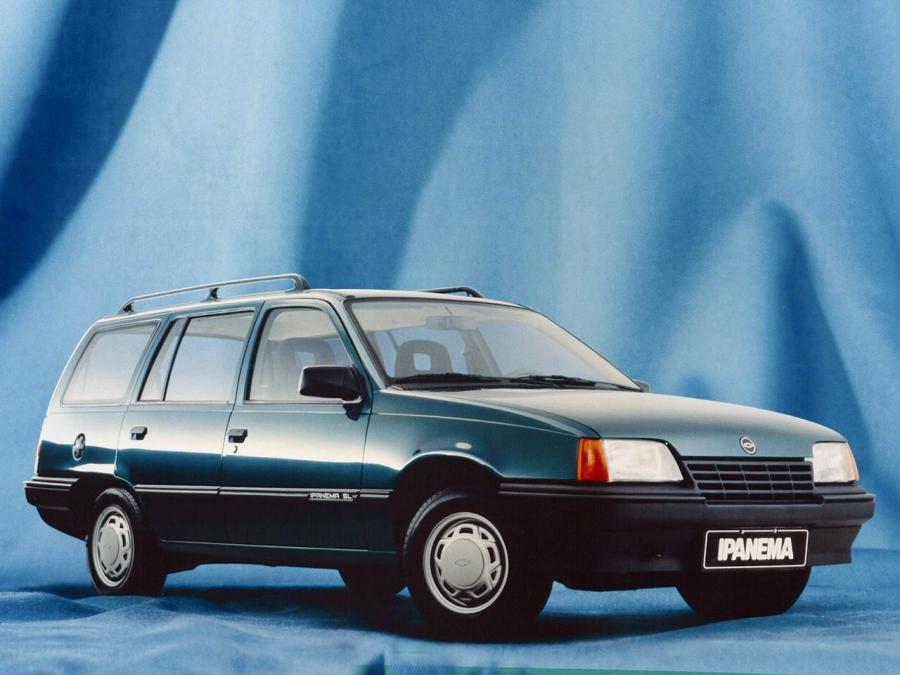  Chevrolet Ipanema 5-Door 1990 года  (фото 1 из 1)